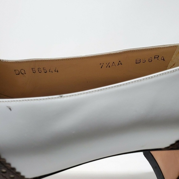 Salvatore Ferragamo Brown and White Heels - Picture 5 of 8